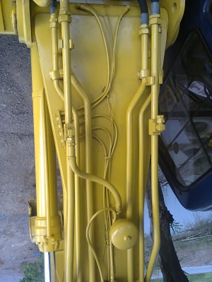 ขายด่วน SK220มาคร์ที LL นำเข้าเก่าญี่ปุ่นแท้ไม่เคยใช้งานในไทยเลย  พร้อมใช้ไฟฟ้าครบ เดิมๆๆจากนอก ชั่วโมงทำงานน้อย 47xx