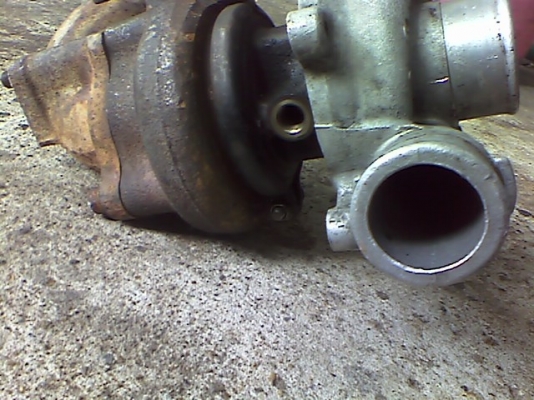 ขายเทอร์โบเเอล200 tc 05-10จับมาจากเชียงกงไม่ได้ใส่ขอขาย3800บาท