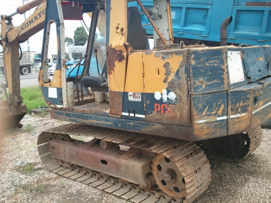 ขาย komutsu PC60-1