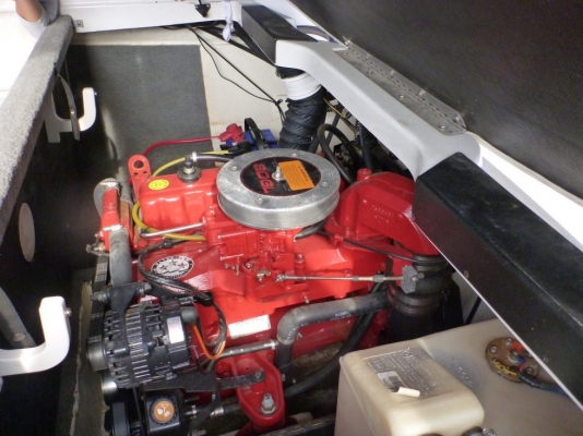 ขายเรือ รุ่น Chaparral 180 SSi ปี 2005