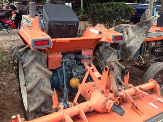 Kubota l1 20dt  4wd เก่านอก