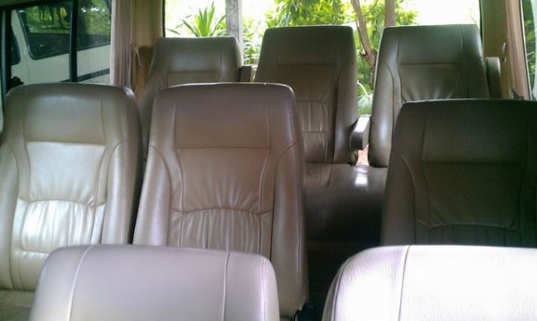 ขายดาวน์รถตู้ครับพร้อมใช้ ขายดาวน์รถตู้ครับพร้อมใช้