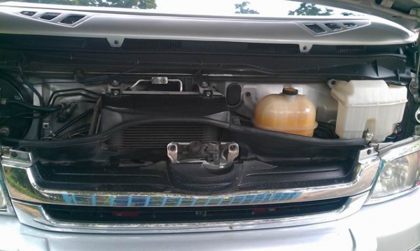 ขายดาวน์รถตู้ครับพร้อมใช้ ขายดาวน์รถตู้ครับพร้อมใช้