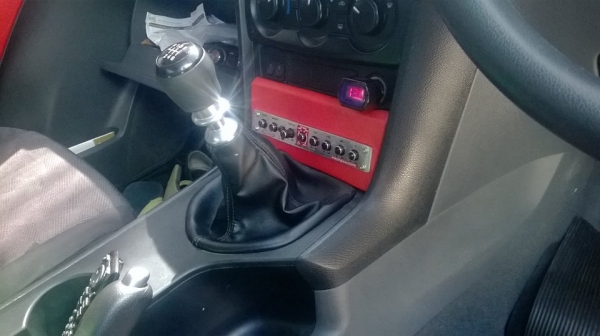 ขายคับขายเครื่องเสียงมาสด้าBT50proแคบ มีพาเวอร 3ตัว มีปรีให้ ชุดสายไฟครบ 25000บาทคับ โทร 0845270148 บอล