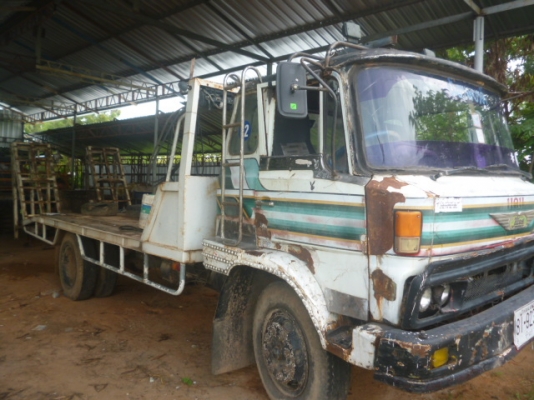 ขายรถแทลร์แลอร์หกล้อ