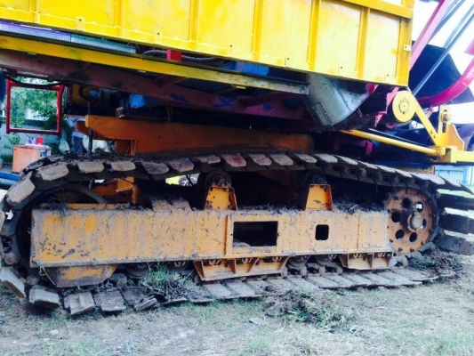 ขายรถเกี่ยวแบบอุ้ม เกษตรพัฒนา ไอ้หนุ่มไวไฟ รุ่น "ร้อนกว่าไฟ"  อุ้ม2.5ตัน ตัวเดิน10HT ปั๊มไดกิ้น23 เครื่องISUZU ROCKY 6HE1 195TURBO  ช่วงล่างดี เครื่องแน่น ปั๊มดี ช่วงล่างใหม่ ซ่อมถึงตลอด สีใหม่สวยสด ครับ พร้อมใช้งาน ราคาต่อรองได้เด้อ พี่น้องครับ