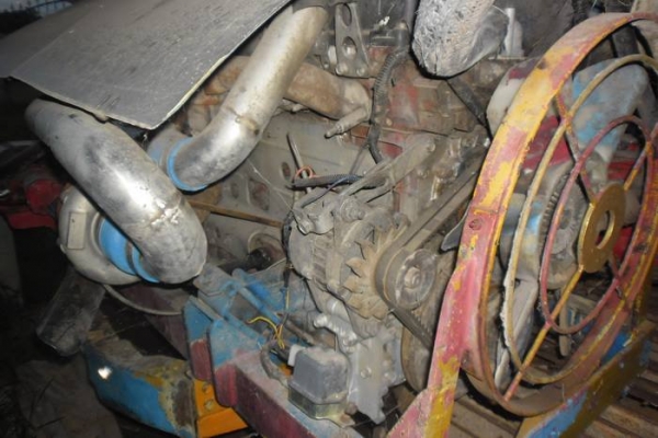 ขายรถเกี่ยวแบบอุ้ม เกษตรพัฒนา ไอ้หนุ่มไวไฟ รุ่น "ร้อนกว่าไฟ"  อุ้ม2.5ตัน ตัวเดิน10HT ปั๊มไดกิ้น23 เครื่องISUZU ROCKY 6HE1 195TURBO  ช่วงล่างดี เครื่องแน่น ปั๊มดี ช่วงล่างใหม่ ซ่อมถึงตลอด สีใหม่สวยสด ครับ พร้อมใช้งาน ราคาต่อรองได้เด้อ พี่น้องครับ