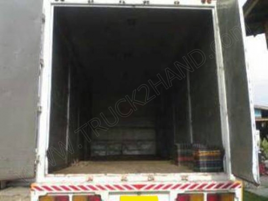 รถบรรทุก 6 ล้อ ยี่ห้อ MITSUBISHI รุ่น FUSO 225 แรงม้า ติดต่อเจ้าของโดยตรง คุณพยนต์ โทร.089-437-3445 รถบรรทุก 6 ล้อ ยี่ห้อ MITSUBISHI รุ่น FUSO 225 แรงม้า ติดต่อเจ้าของโดยตรง คุณพยนต์ โทร.089-437-3445