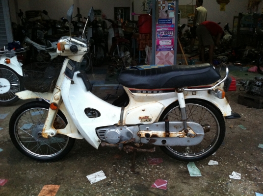 ด่วนๆ นันธิดาเเก้วบัวสาย C700 สีขาว ย้ำ สีขาวโรงงาน สภาพพร้อมประกวด ของป่าหายาก 2คัน ทะเบียนโอน ด่วนๆ นันธิดาเเก้วบัวสาย C700 สีขาว ย้ำ สีขาวโรงงาน สภาพพร้อมประกวด ของป่าหายาก 2คัน ทะเบียนโอน
