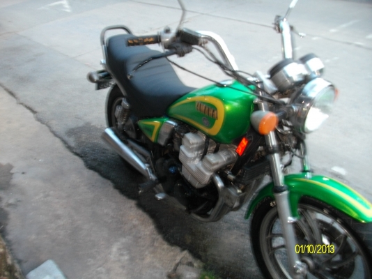 yamaha xj400สภาพเดิมระบบทุกอย่างใช่ได้หมดทะเบียนพร้อมโอน59000บาท yamaha xj400สภาพเดิมระบบทุกอย่างใช่ได้หมดทะเบียนพร้อมโอน59000บาท