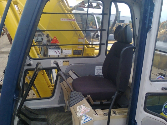 ขายด่วนKOBELCO sk120มารค์ทีซีเรียนสูงชั่วโมงทำงานน้อยสภาพสวยพร้อมใช้เก่าญี่ปุ่นแท้ไม่เคยใช้งานในเมืองไทยเลย