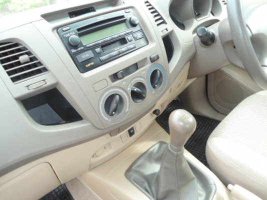 ขาย Toyota vigo 2.5G Cab ตัวTop ไมล์6 หมื่นแท้ ปี06