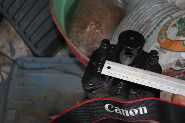 ขาย กระบอกไฮดรอลิคเก่าเก็บ