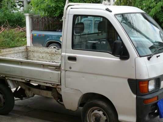ขาย datihatsu- hijet-twincam12v ด่วน 88000บ.ลดเหลือ80000บ.ด่วน ขาย datihatsu- hijet-twincam12v ด่วน 88000บ.ลดเหลือ80000บ.ด่วน