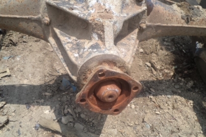 ขายเฟืองท้าย dutsun 620 พร้อมแหนบเอาไปทำอะไหล่ ราคาถูก มาก 4900