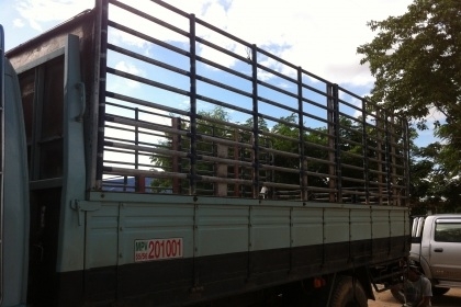 ขายกะบะพร้อมคอกเหล็ก