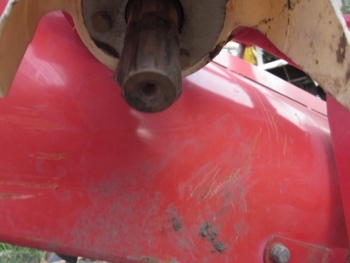 ขาย-- โรตารี่ ตีดิน มือสองเก่าญี่ปุ่น HARROW: HA2200B ยาว 2.40 เมตร สำหรับรถไถนา ใส่ได้หลายยี่ห้อ ทั้ง KUBOTA, FORD ขาย-- โรตารี่ ตีดิน มือสองเก่าญี่ปุ่น HARROW: HA2200B ยาว 2.40 เมตร สำหรับรถไถนา ใส่ได้หลายยี่ห้อ ทั้ง KUBOTA, FORD