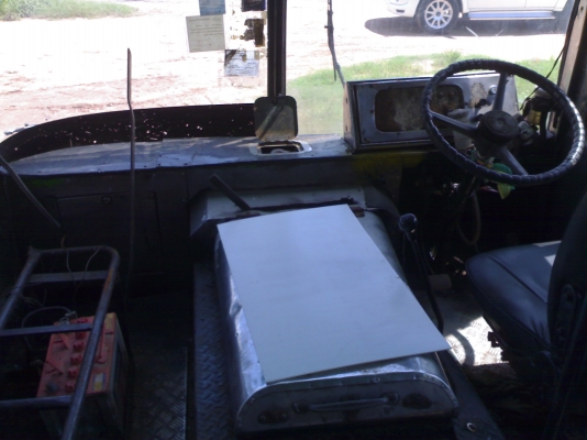 ขายรถบัสโดยสารโรงเรียน HINO KMเครื่อง EH300 สภาพสวยๆ ขายรถบัสโดยสารโรงเรียน HINO KMเครื่อง EH300 สภาพสวยๆ