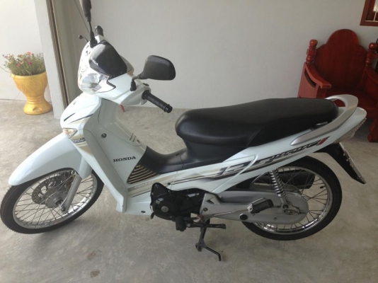 ขาย wave 125i ปี54 สภาพเดิมๆสวยมาก ขาย wave 125i ปี54 สภาพเดิมๆสวยมาก