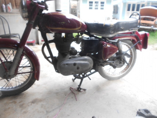ขาย royal enfield 25000 บาท ขายตามสภาพ