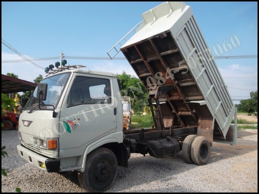 ขายด่วน รถบรรทุก 6 ล้อ HINO KM777/ 117 แรง กระบะดั้ม รถสวยพร้อมใช้งาน ราคาสุดคุ้ม