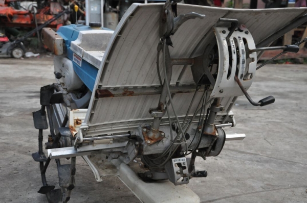 ขายรถดำนาราคาถูก MITSUBISHI MP250สภาพสวยเดิมจากญี่ปุ่น อุปกรณ์ครบ 18,000เท่านั้น!!