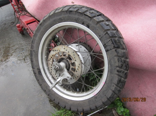 มีโช๊ค ล้อหน้า, ล้อหลัง YAMAHA XT จากญี่ปุ่นแท้ ๆ มีโช๊ค ล้อหน้า, ล้อหลัง YAMAHA XT จากญี่ปุ่นแท้ ๆ