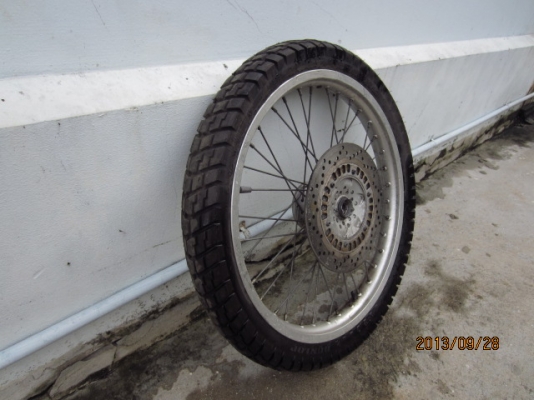 มีโช๊ค ล้อหน้า, ล้อหลัง YAMAHA XT จากญี่ปุ่นแท้ ๆ มีโช๊ค ล้อหน้า, ล้อหลัง YAMAHA XT จากญี่ปุ่นแท้ ๆ