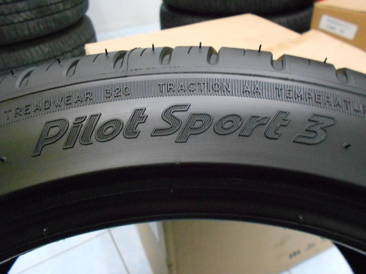 ขายเศษยาง มิชลิน ไพลอต สปอร์ต 3 ขนาด 215/45/17 ปลายปี 12 ยางไม่เคยลงพื้น 1 เส้น/ใส่-ถ่วงฟรีค่ะ
