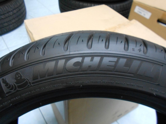 ขายเศษยาง มิชลิน ไพลอต สปอร์ต 3 ขนาด 215/45/17 ปลายปี 12 ยางไม่เคยลงพื้น 1 เส้น/ใส่-ถ่วงฟรีค่ะ