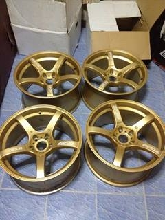 ขายล้อโปรได้ท์ ขอบ18 5/114 กว้าง9.5 4ลูก ครับ ถูกๆ