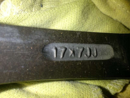 ---- ขาย ---- ล้อ weds 17 X 7 et 45 5 รู 114.3 JAPAN ---- ขาย ---- ล้อ weds 17 X 7 et 45 5 รู 114.3 JAPAN