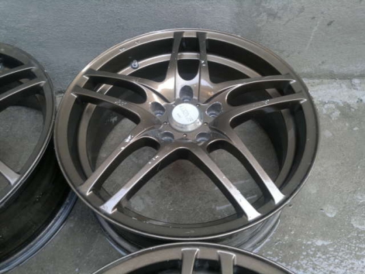 ---- ขาย ---- ล้อ weds 17 X 7 et 45 5 รู 114.3 JAPAN ---- ขาย ---- ล้อ weds 17 X 7 et 45 5 รู 114.3 JAPAN