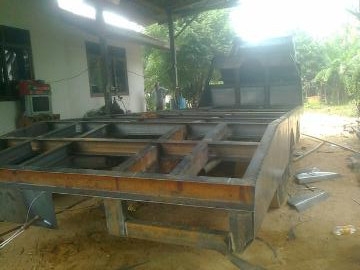 HINO F17 เทรนเลอร์ 1เพลา ท้ายไฮดรอลิค ขึ้นรถเกี่ยว HINO F17 เทรนเลอร์ 1เพลา ท้ายไฮดรอลิค ขึ้นรถเกี่ยว