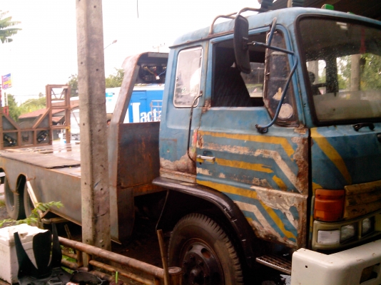 HINO F17 เทรนเลอร์ 1เพลา ท้ายไฮดรอลิค ขึ้นรถเกี่ยว HINO F17 เทรนเลอร์ 1เพลา ท้ายไฮดรอลิค ขึ้นรถเกี่ยว