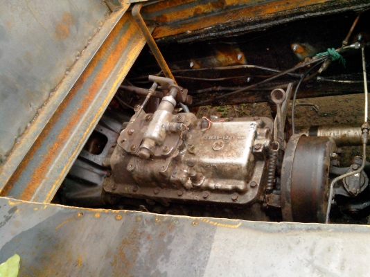 HINO F17 เทรนเลอร์ 1เพลา ท้ายไฮดรอลิค ขึ้นรถเกี่ยว HINO F17 เทรนเลอร์ 1เพลา ท้ายไฮดรอลิค ขึ้นรถเกี่ยว