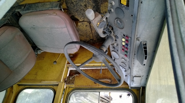 รถดั้มVOLVO เครื่อง6สูบ จอดนาน ขายตามสภาพ....(ยังใช้งานได้ปกติ)