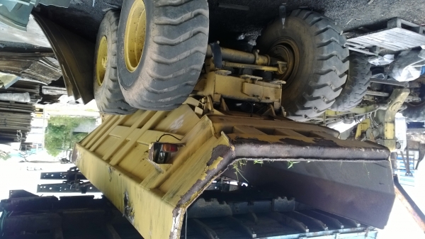 รถดั้มVOLVO เครื่อง6สูบ จอดนาน ขายตามสภาพ....(ยังใช้งานได้ปกติ)