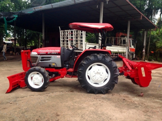 ขายด่วน !! รถไถยันม่า EF453T 9เกียร์เดินหน้า 9 เกียร์ถอยหลัง พร้อมโลตาลี่ และ ผานดันหน้า ในราคาพิเศษ ต่อลองได้จ้าา