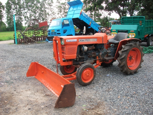 ขายคูโบต้า L2000 รถสวยสภาพเดิม พร้อมใบดันหน้า...