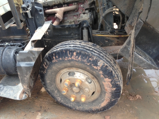 ขายด่วน รถบรรทุก 6 ล้อกระบะดั้ม HINO FC4J-140 แรง รถจดทะเบียนปี 2555 คัซซี FC4JEA-109xx  คัซซีใหญ่ สวยตลอดเส้น เครื่อง HINO JO5C -140 แรง เครื่องดี หัวสภาพสวย ภายในครบ กระบะดั้มสภาพดี ช่วงยาว 4.30 เมตร ช่วงล่างใหญ่ ยางสวย เอกสารครบ ภาษีเต็ม เล่มทะเบียนพร้