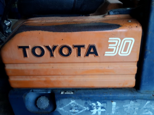 ขาย รถยก 3 ตัน TOYOTA รุ่น 5FG30 เสา 4 เมตร หิ้ง มือสองญี่ปุ่น