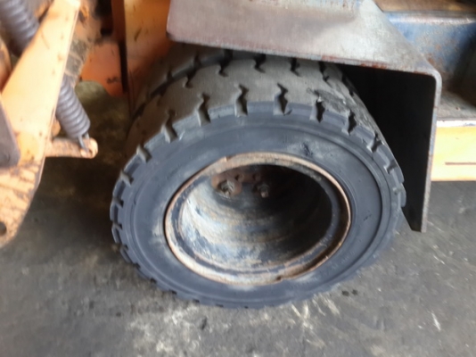 ขาย รถยก 3 ตัน TOYOTA รุ่น 5FG30 เสา 4 เมตร หิ้ง มือสองญี่ปุ่น