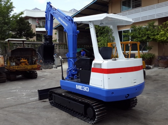 ขาย รถขุด MITSUBISHI รุ่น ME30 มือสองญี่ปุ่น ขาย รถขุด MITSUBISHI รุ่น ME30 มือสองญี่ปุ่น