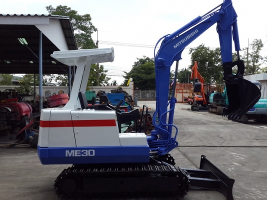 ขาย รถขุด MITSUBISHI รุ่น ME30 มือสองญี่ปุ่น ขาย รถขุด MITSUBISHI รุ่น ME30 มือสองญี่ปุ่น