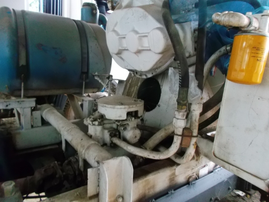 ขายด่วนรถสิบล้อFN215Kเพลาเดียวหัวครั้ชซีเครือง6D14ยางดี