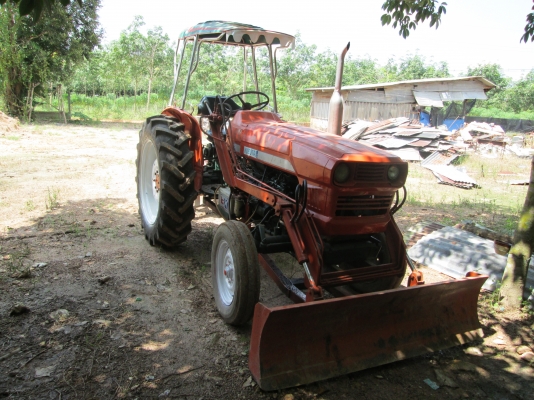 ขายKUBOTA 35 แรง ตัวใหญ่ เก่านอกครับ ขายKUBOTA 35 แรง ตัวใหญ่ เก่านอกครับ