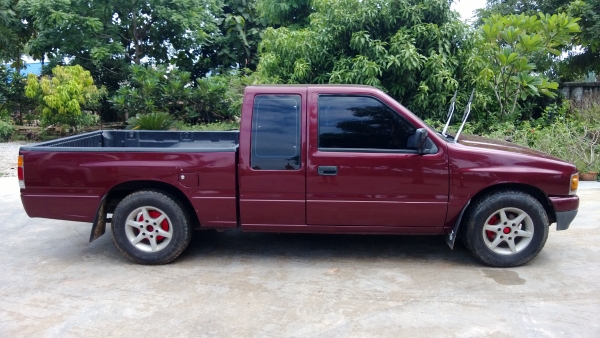 ขายรถ ISUZU TFR ปี 92 สนใจโทรคุยได้คับ ขายรถ ISUZU TFR ปี 92 สนใจโทรคุยได้คับ