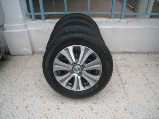 ขายล้อแม็ก honda freed ป้ายแดง 15"x5.5" et50 4 รู 100 + ยางปี 12 สนใจติดต่อเล็กคลองสามครับ (081-3747940)
