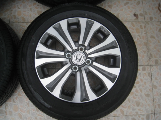 ขายล้อแม็ก honda freed ป้ายแดง 15"x5.5" et50 4 รู 100 + ยางปี 12 สนใจติดต่อเล็กคลองสามครับ (081-3747940)